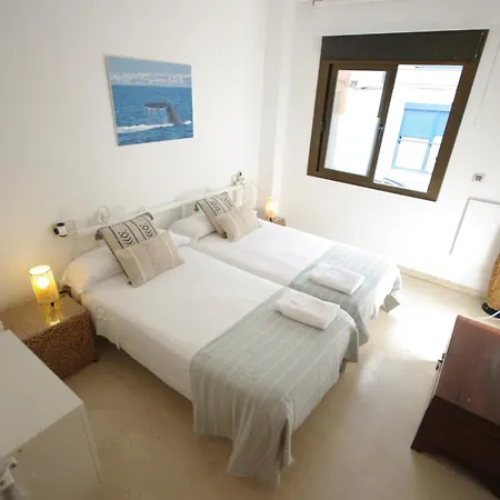 Apartment Livingtarifa Cherry