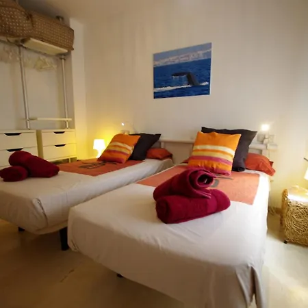 Livingtarifa Cherry Apartman *