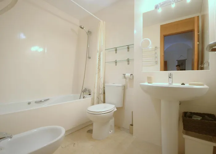 Livingtarifa Cherry Apartman *